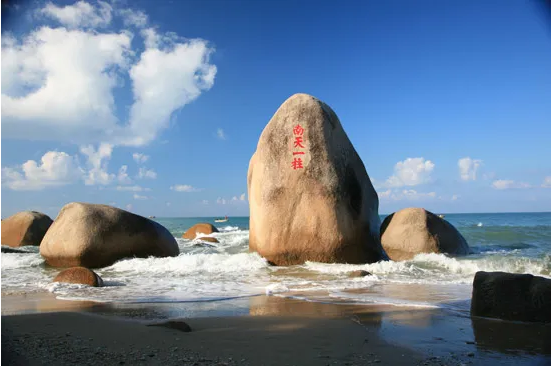 化身蓝海卫士，守护三亚海滨丨Ebpay环境首个“海域保洁”项目正式签约进场